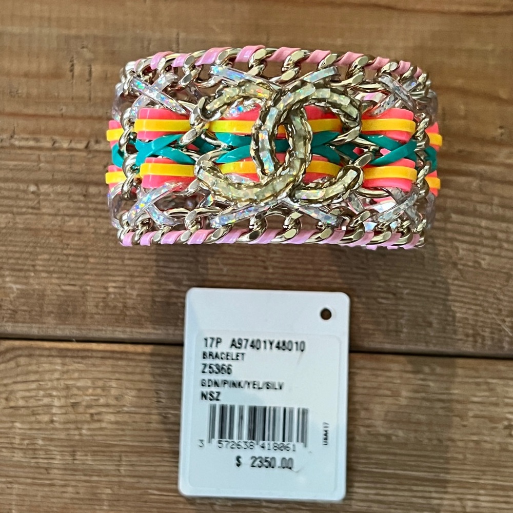 CHANEL Statement Cuff Bracelet - Picture 9 of 9